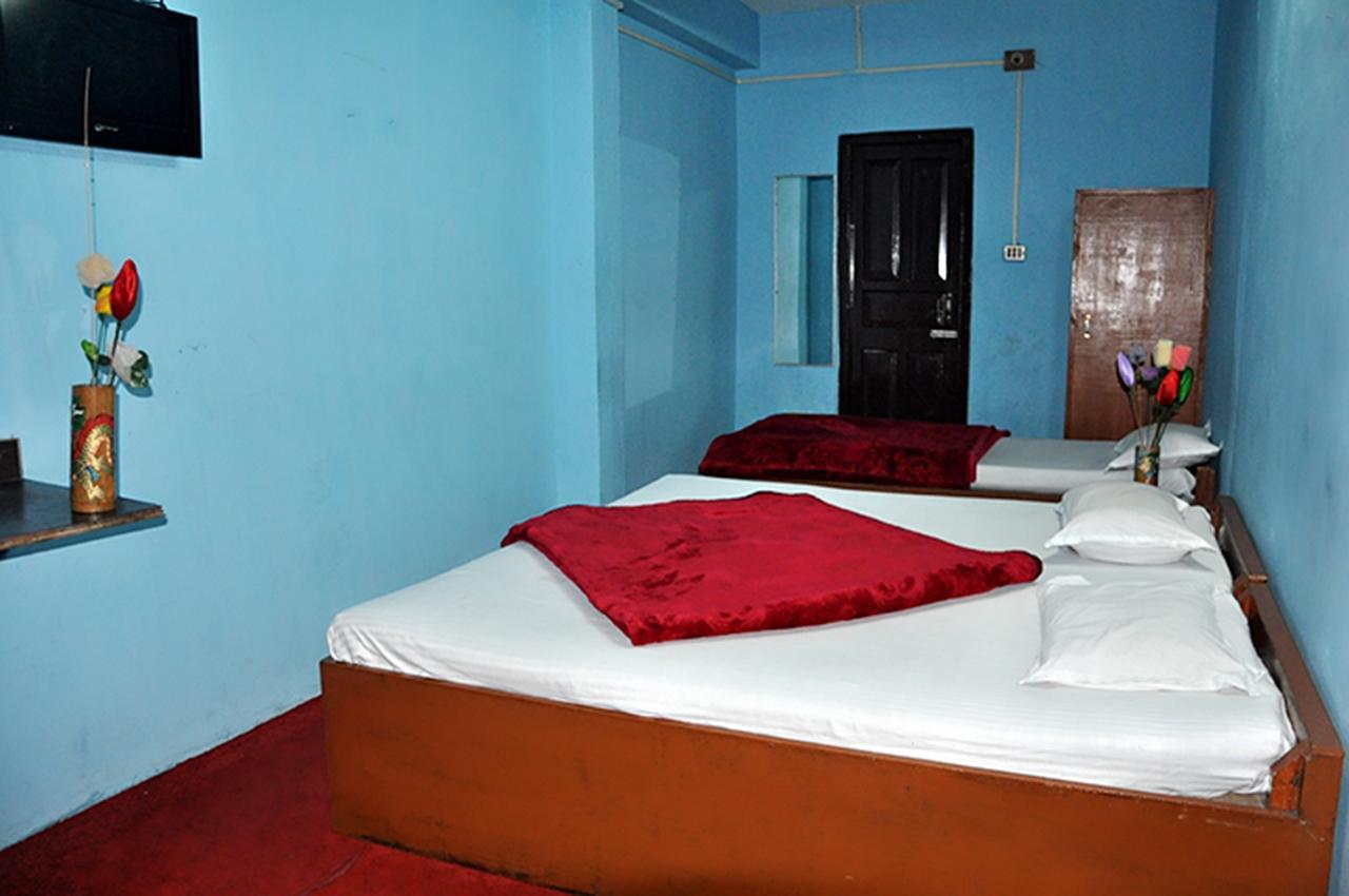 Hotel Palbheu Gangtok Exteriör bild